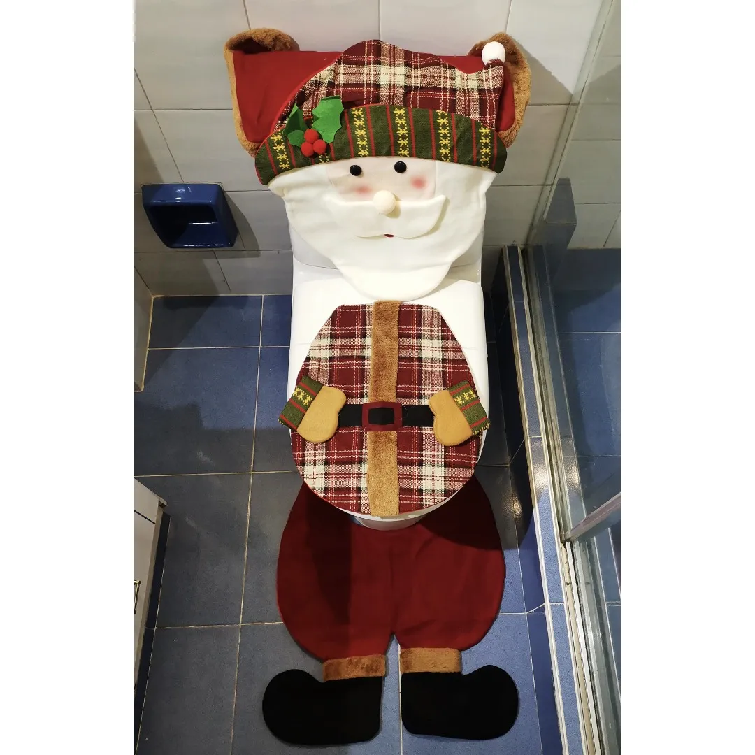 Juego De Baño Diseño Navideño Papá Noel Escocés Vinotinto