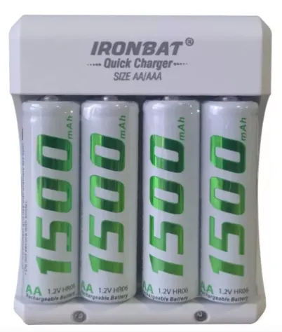 Cargador De Pilas -  Ironbat  - Aaa / Aa + 4 Bateria