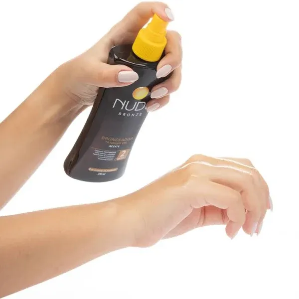 Bronceador En Aceite Nude x240ml