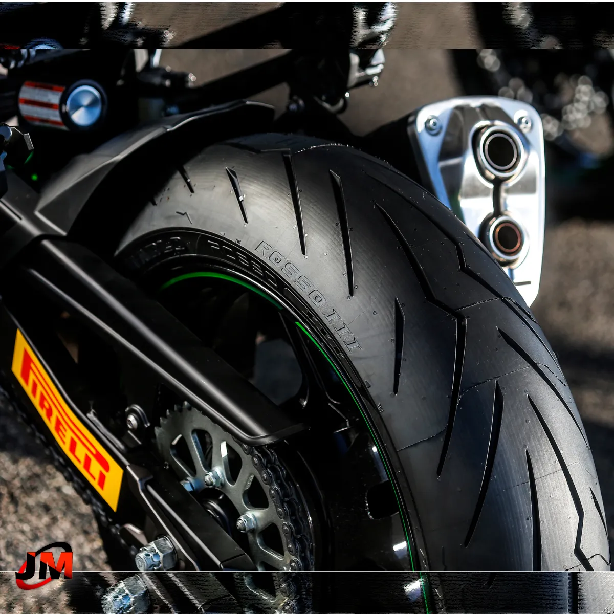 Llanta 140/70-17 Pirelli Diablo Rosso 3 Radial Tl