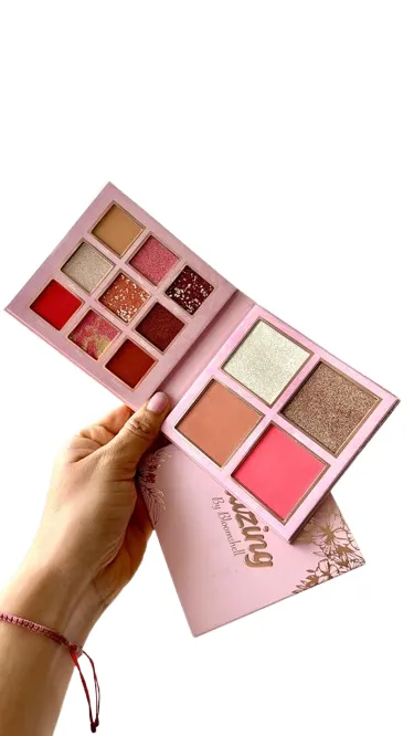 Paleta de sombras Amazing Rubor + Iluminadores Bloomshell