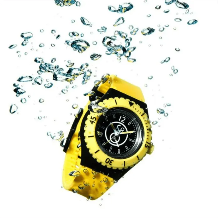 Reloj Q&Q Smile Solar Amarillo Unisex RP04J002Y