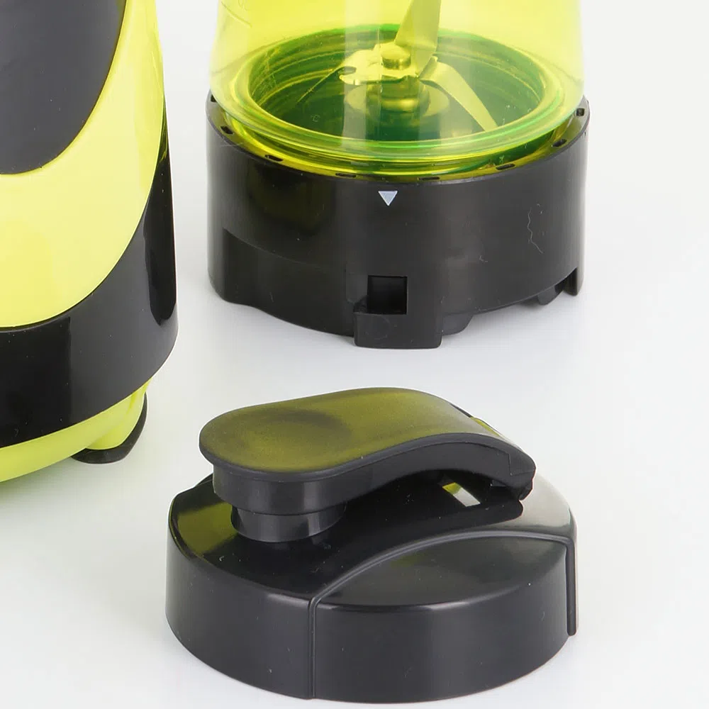 Vaso Licuadora Portátil con 6 aspas Recargable USB color verde Sofistik2  vaso
